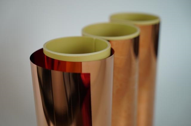 The vacuum nano-deposition ultra-thin flexible copper clad laminate (2L-FCCL).jpg