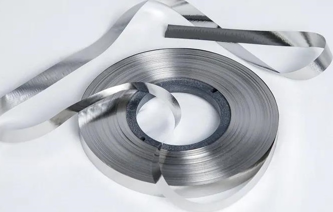 Wide ultra-thin iron-based nanocrystalline ribbon.jpg